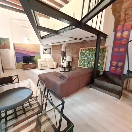 Isola - Ugo Bassi Charme Loft *
